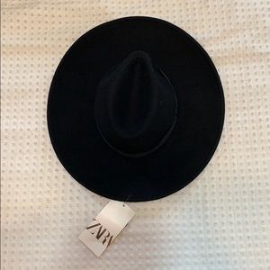Zara Hat